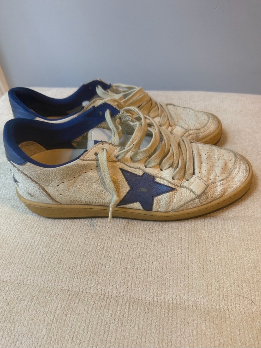 Golden Goose Ball Star Wishes “Happy Day” edition sneaker